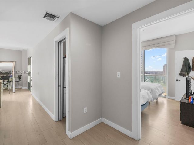 Квартира в аренду номер2401 - фото 7467410