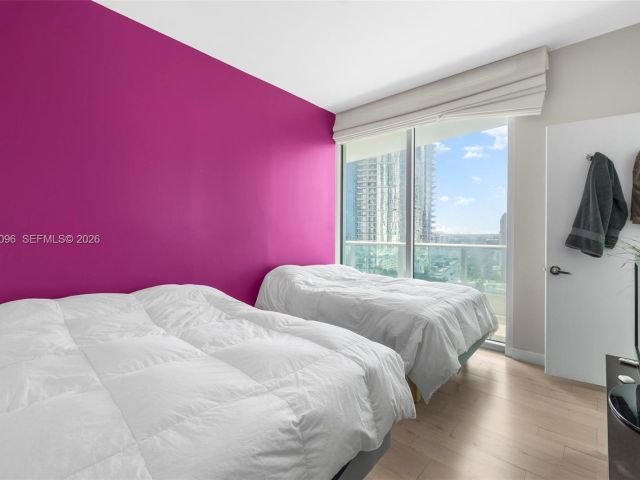 Квартира в аренду номер2401 - фото 7467415