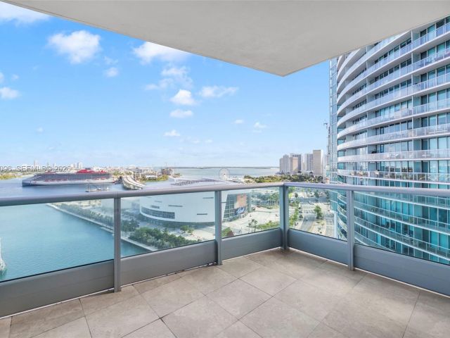 Квартира в аренду номер2401 - фото 7467424