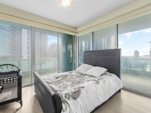 Квартира в аренду номер2401 - фото 7467427