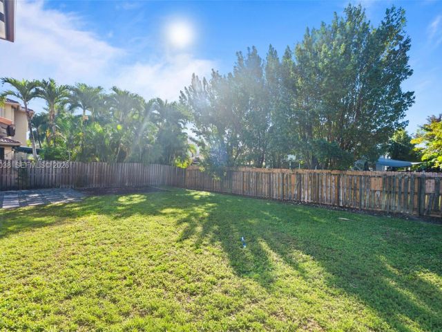 Продажа дома по адресу 11558 NW 84th St - фото 7486188