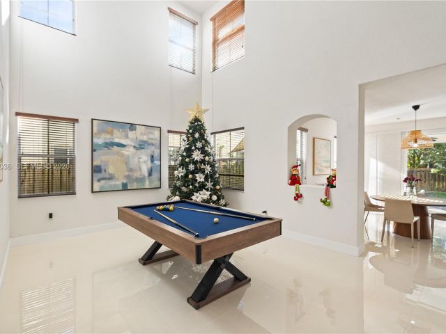 Продажа дома по адресу 11558 NW 84th St - фото 7486200