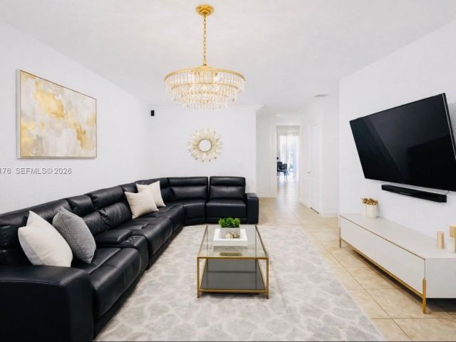 Продажа дома по адресу 11334 SW 236th St - фото 7493128