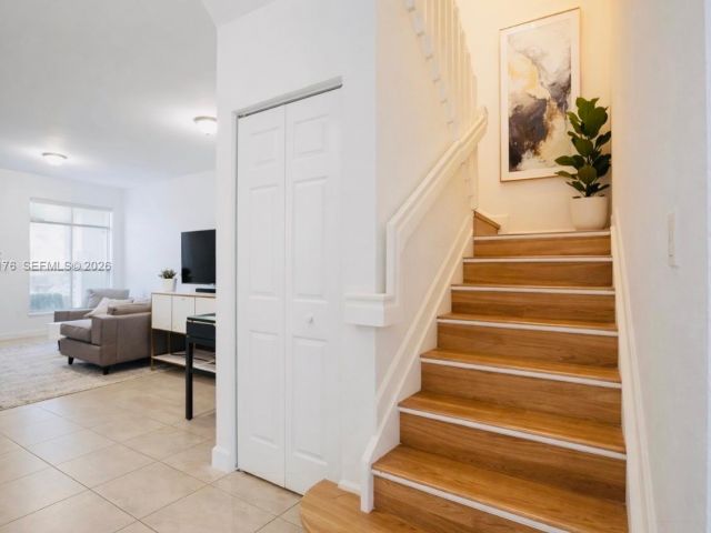 Продажа дома по адресу 11334 SW 236th St - фото 7493140