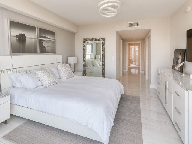 Квартира в аренду номер4-2407 - фото 7490112