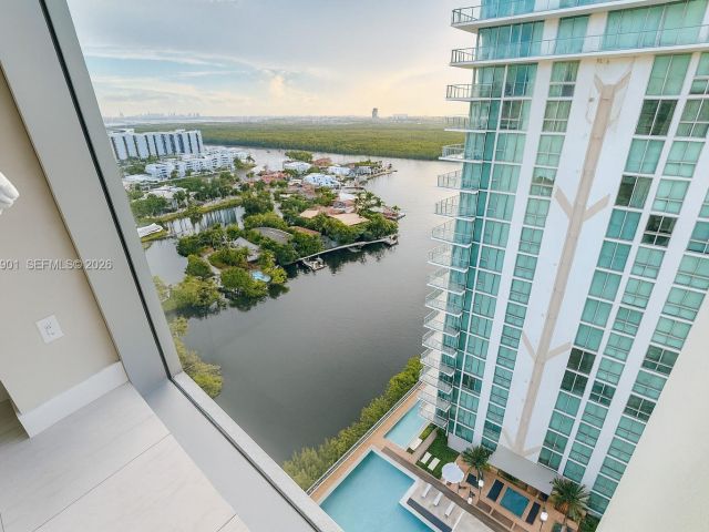 Квартира в аренду номер4-2407 - фото 7490115