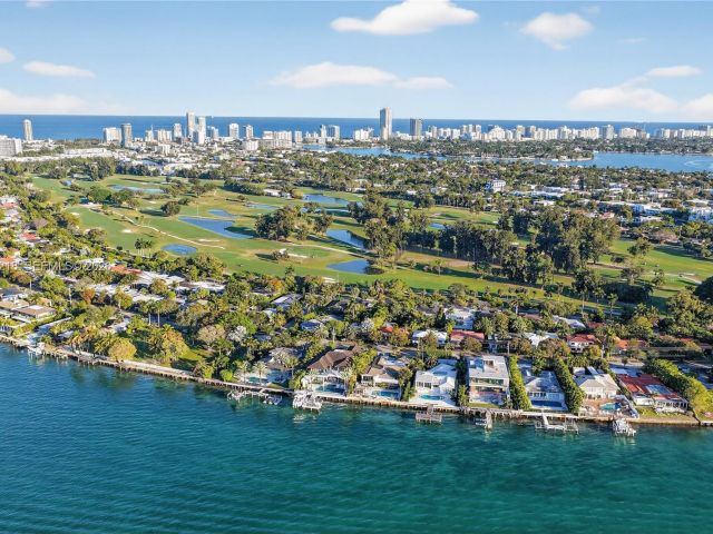 Продажа дома по адресу 1000 N Shore Dr - фото 7468258