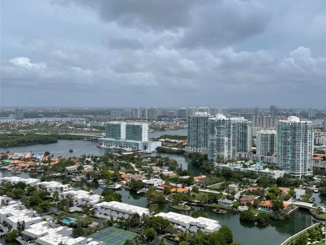 Квартира в аренду номер3405 - фото 7497418