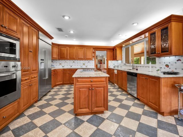 Продажа дома по адресу 8840 SW 102nd Ter - фото 7521505