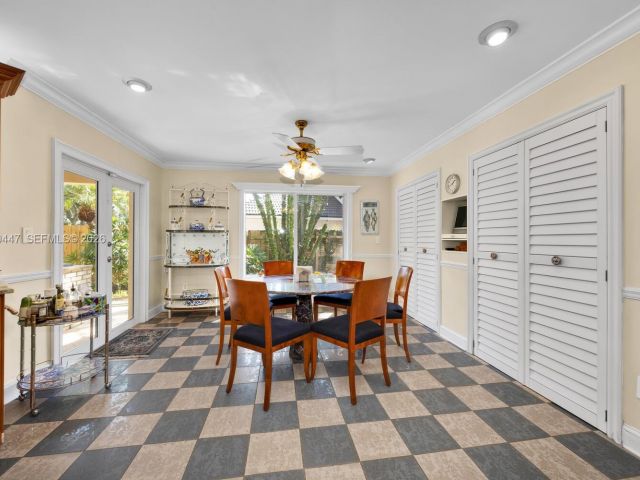 Продажа дома по адресу 8840 SW 102nd Ter - фото 7521506