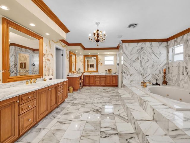 Продажа дома по адресу 8840 SW 102nd Ter - фото 7521510