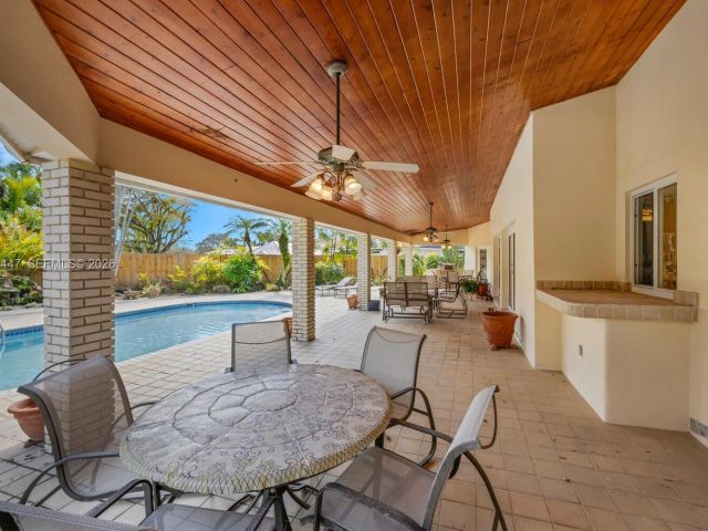 Продажа дома по адресу 8840 SW 102nd Ter - фото 7521514