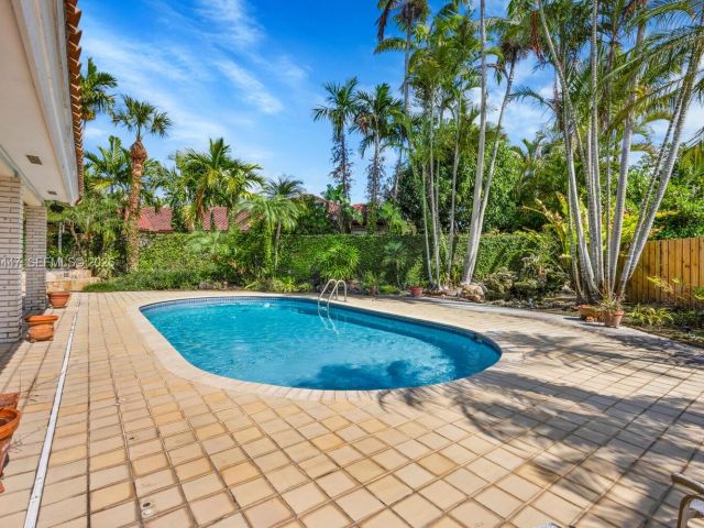 Продажа дома по адресу 8840 SW 102nd Ter - фото 7521515