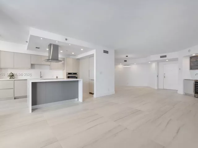 Продажа квартиры #2504 - фото 7489723