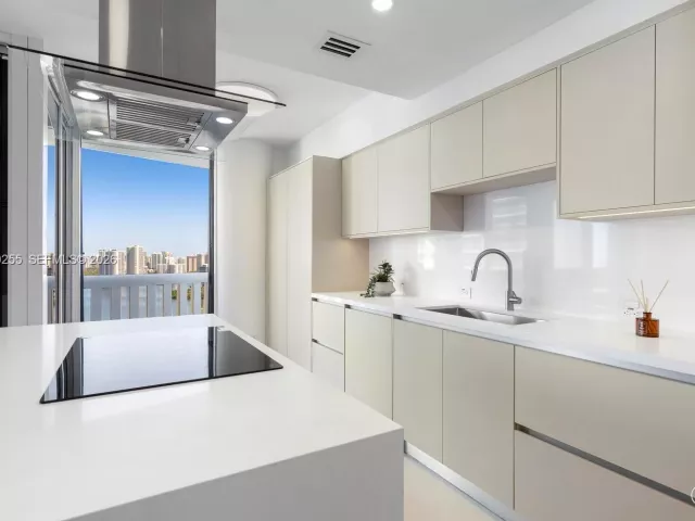 Продажа квартиры #2504 - фото 7489728