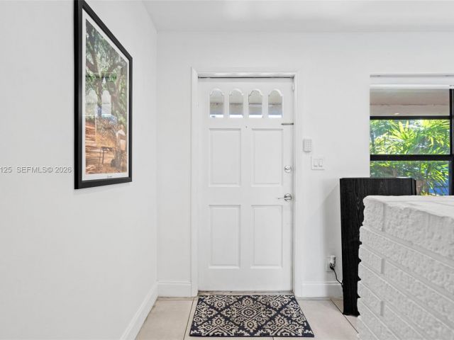 Продажа дома по адресу 3035 Hayes St - фото 7515145