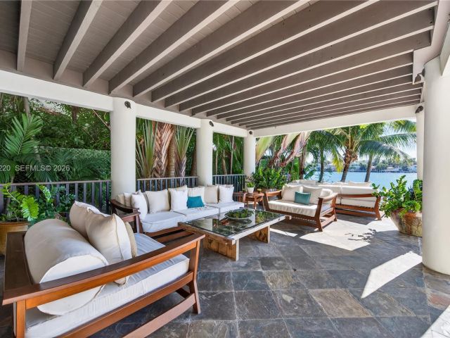 Дом в аренду по адресу 14 W San Marino Dr - фото 7469410