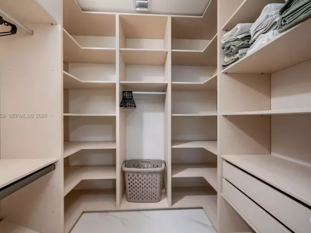 Продажа квартиры #4306 - фото 7489321