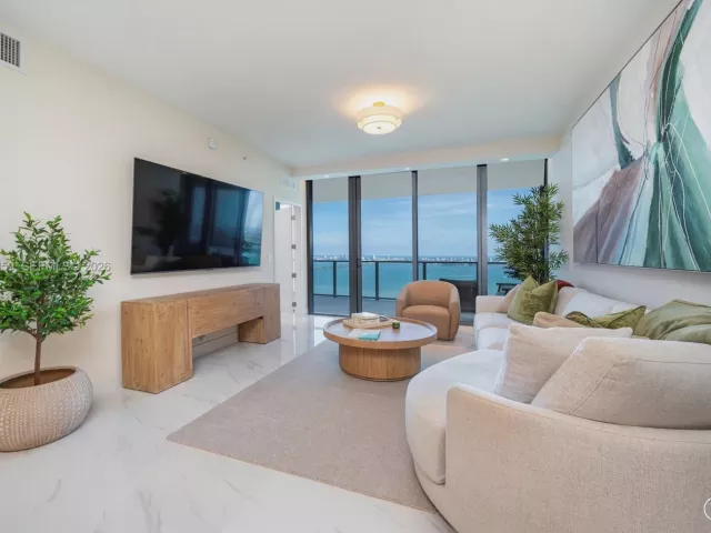 Продажа квартиры #4306 - фото 7489310