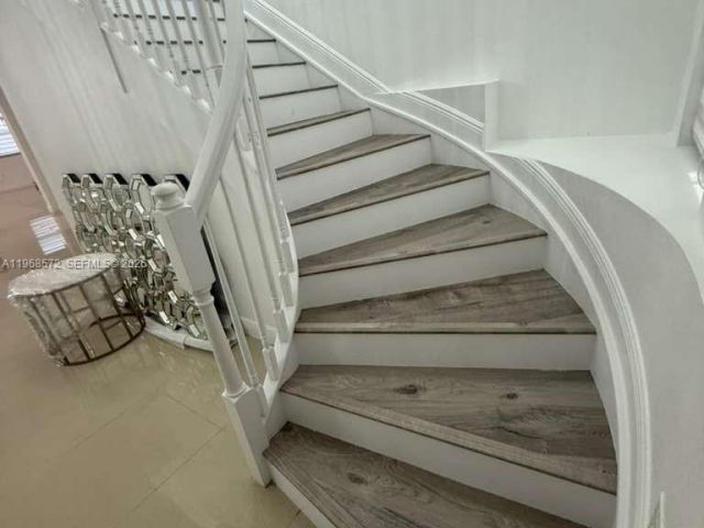 Продажа дома по адресу 9947 NW 86th Ter - фото 7486362