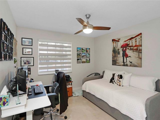 Продажа дома по адресу 11371 SW 146th Ct - фото 7519496