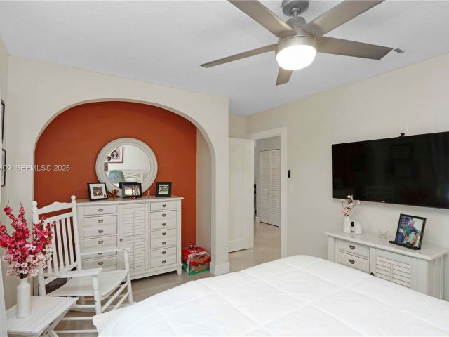 Продажа дома по адресу 11371 SW 146th Ct - фото 7519499