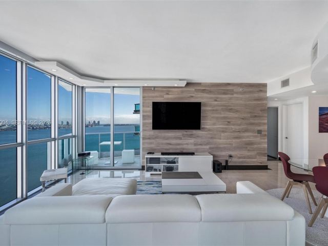 Продажа квартиры #2402 - фото 7511750