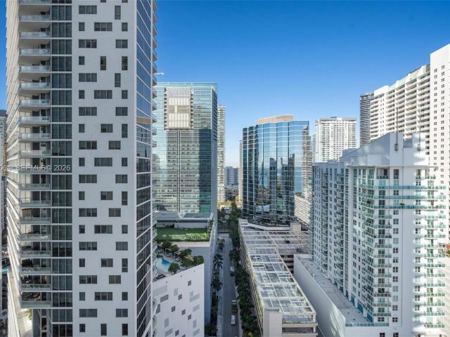 Продажа квартиры #2402 - фото 7511767