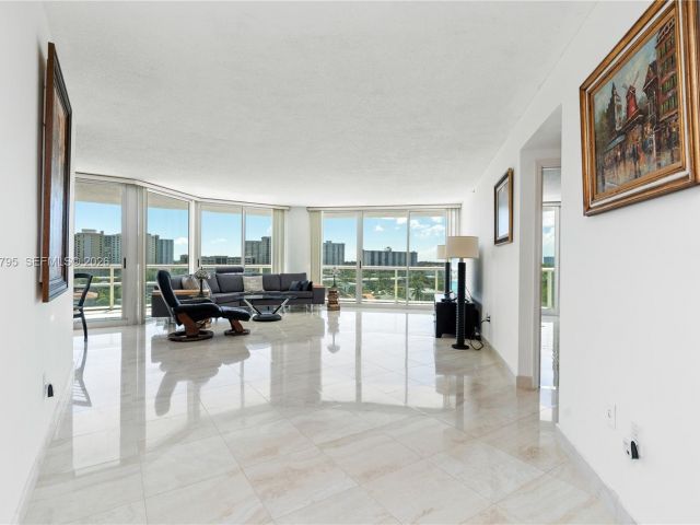 Продажа квартиры #744 - фото 7493212