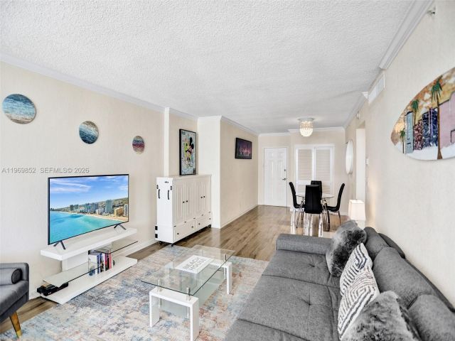 Квартира в аренду номер1001 (available May 4) - фото 7477756