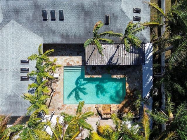 Продажа дома по адресу 15005 SW 148th St - фото 7522010