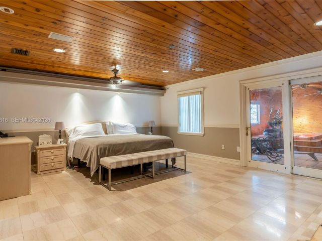 Продажа дома по адресу 15005 SW 148th St - фото 7522024