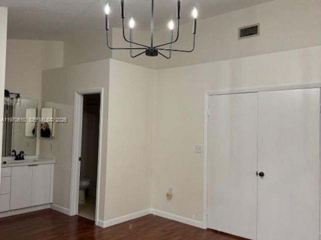 Дом в аренду по адресу 706 NW 108 TE - фото 7455264