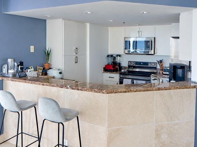 Квартира в аренду номер3334 - фото 7496156