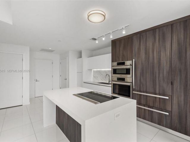 Продажа квартиры #3202 - фото 7488205