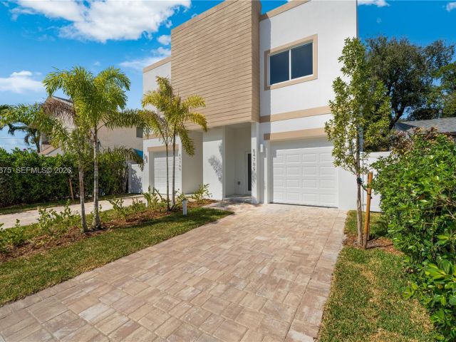 Продажа дома по адресу 4789 NW 1st St - фото 7528445