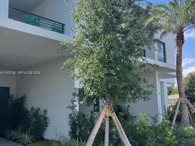 Дом в аренду по адресу 2526 Pierce St 12 - фото 7474514