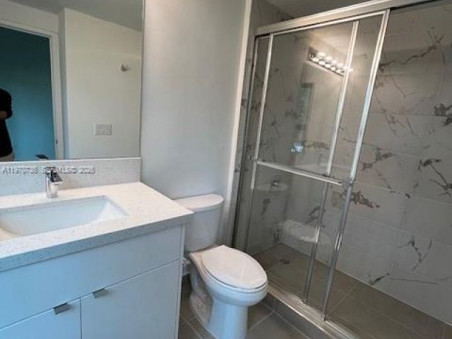 Дом в аренду по адресу 2526 Pierce St 12 - фото 7474526