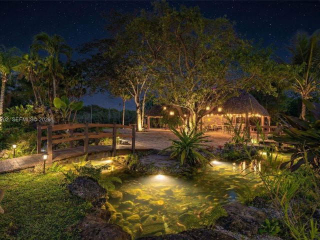 Продажа дома по адресу 19820 SW 244th St - фото 7493055