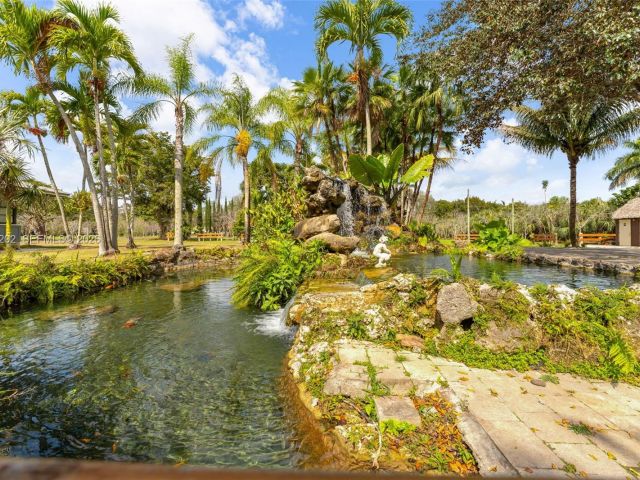 Продажа дома по адресу 19820 SW 244th St - фото 7493058