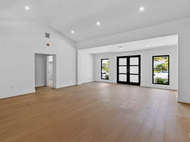 Продажа дома по адресу 326 Palmetto Street - фото 8901395