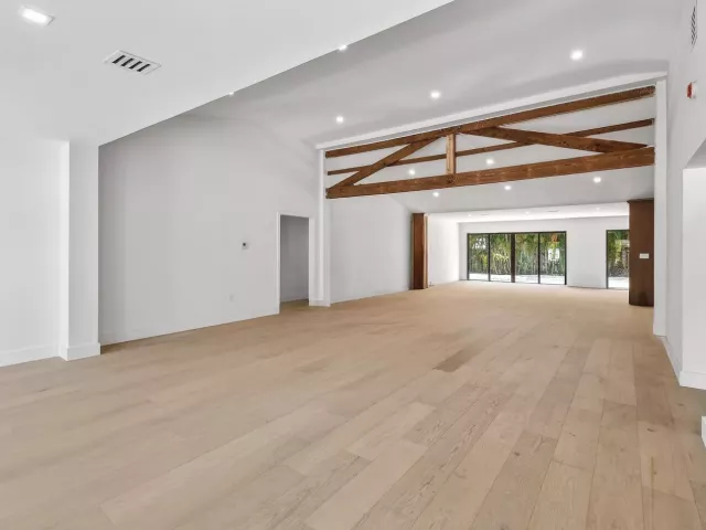 Продажа дома по адресу 326 Palmetto Street - фото 8901391