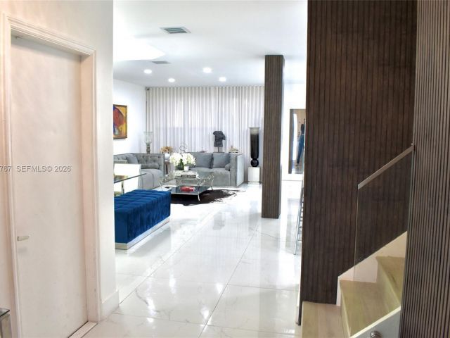 Дом в аренду по адресу  - фото 7486342