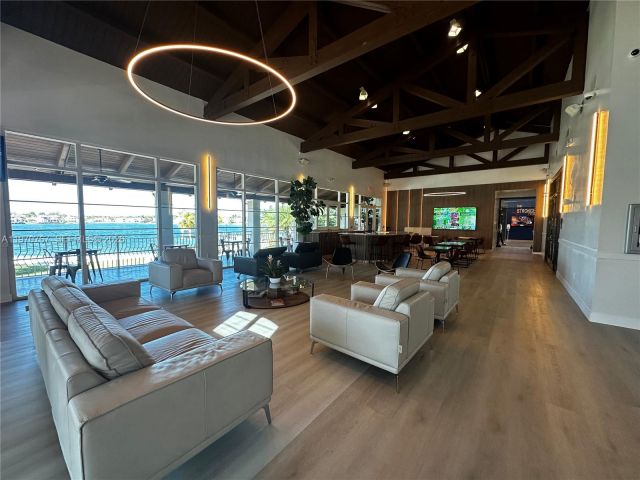 Дом в аренду по адресу  - фото 7486355