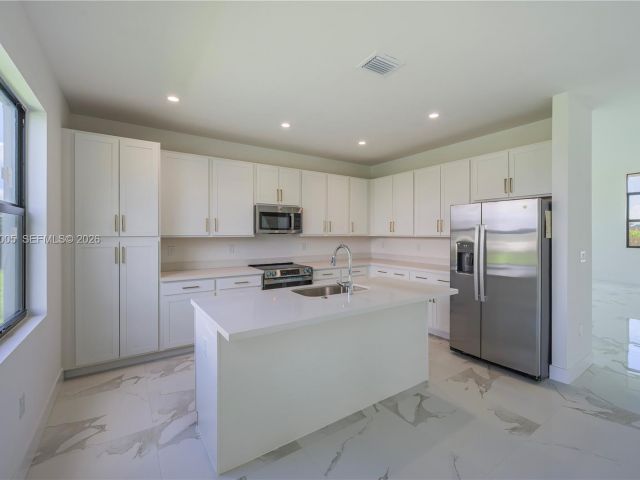 Дом в аренду по адресу 32242 SW 194th Ave - - фото 7493077