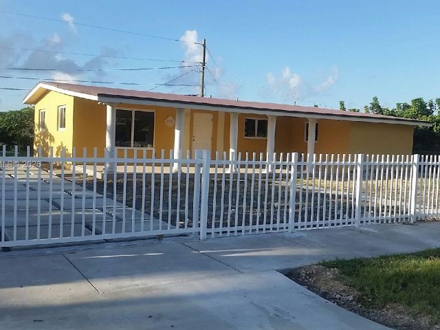 Дом в аренду по адресу 14530 SW 290th Ter 0 - фото 7493064