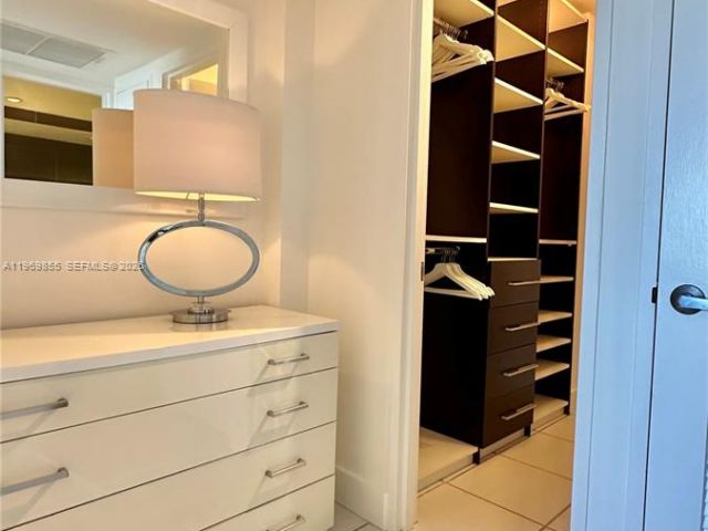 Квартира в аренду номер1017 - фото 7504612