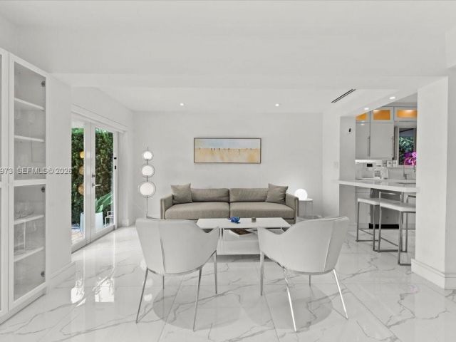 Дом в аренду по адресу 12930 Oleander Rd - фото 7475128