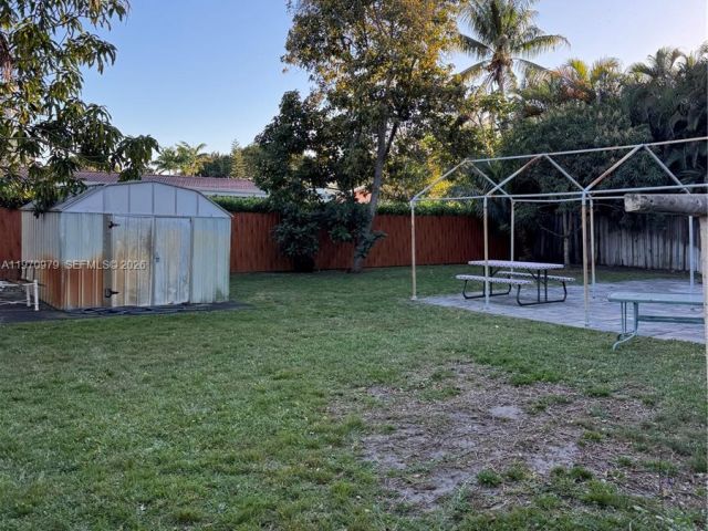 Дом в аренду по адресу 470 NE 127th St - фото 7475661