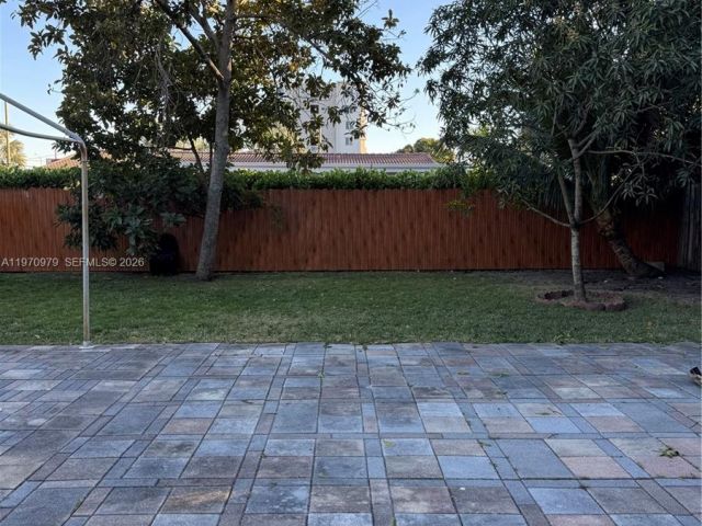 Дом в аренду по адресу 470 NE 127th St - фото 7475664